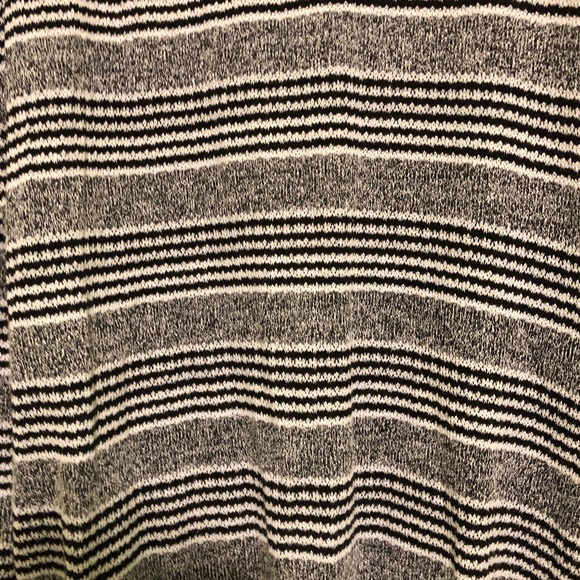 PRETTY LITTLE THING | Striped Oversized Jumper - Picture 3 of 3